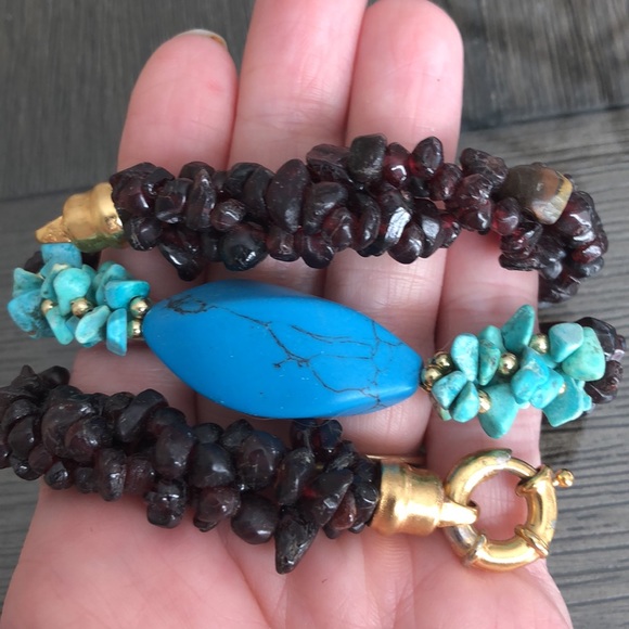 Vintage Rough Cut Garnet, Turquoise and Howelite Necklace - Picture 6 of 14